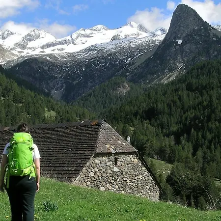 Estudio Calle Alta Daire Plan